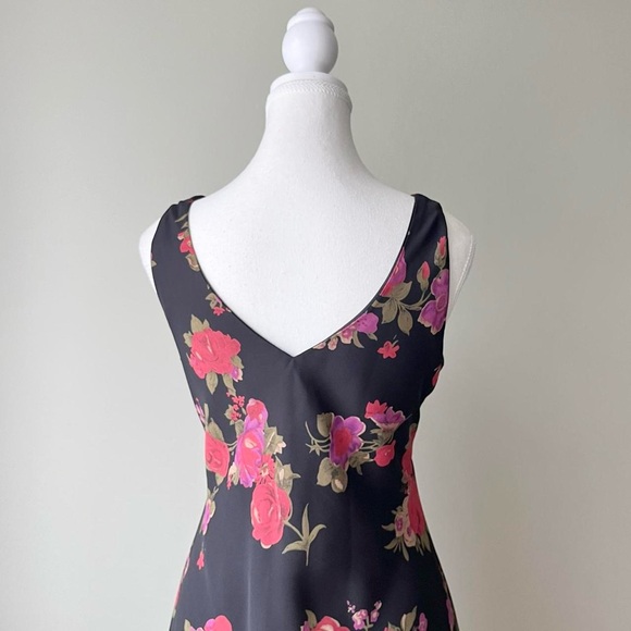 VINTAGE FLORAL MIDI DRESS - Picture 4 of 5